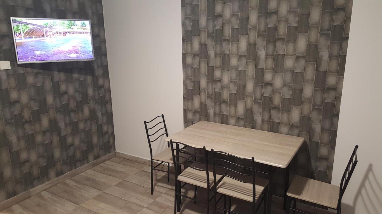 Illaberek apartmanok Hajduszoboszlo Bagian luar foto