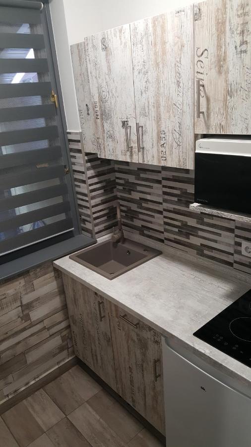 Illaberek apartmanok Hajduszoboszlo Bagian luar foto