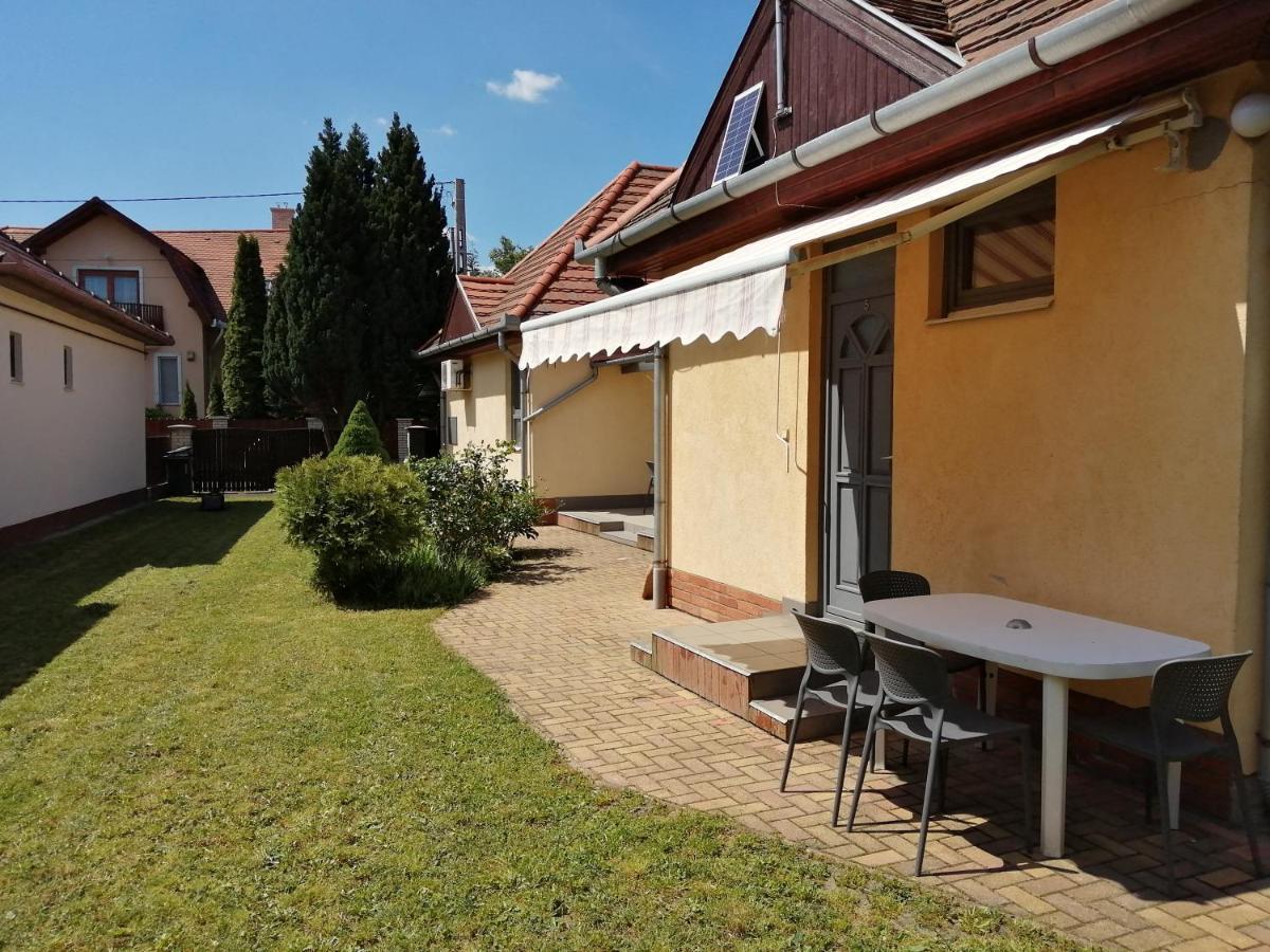 Illaberek apartmanok Hajduszoboszlo Bagian luar foto