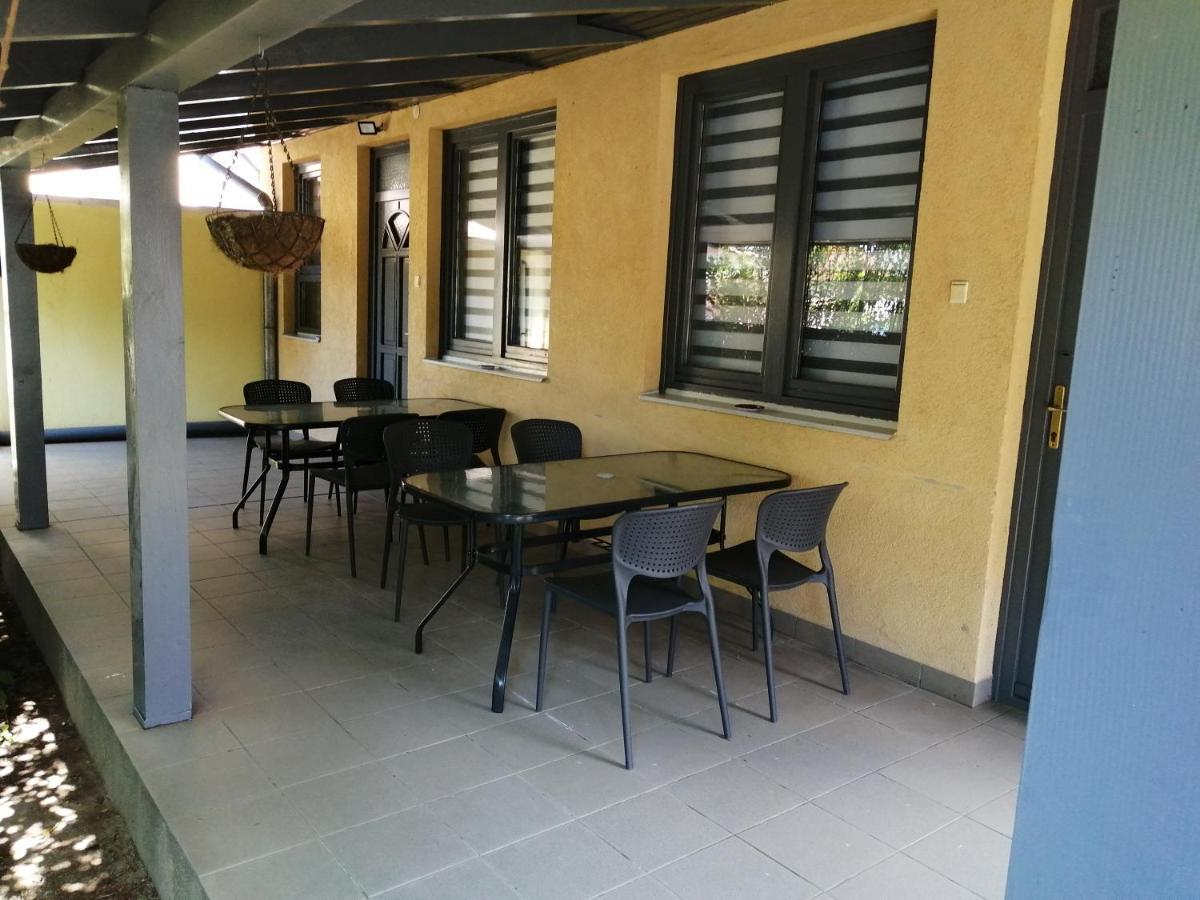 Illaberek apartmanok Hajduszoboszlo Bagian luar foto